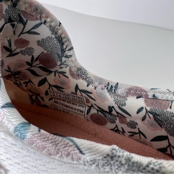 Skechers Sketch-Lite Pro Flourishing Steps Size 9 White Floral Pink Sporty Comfy - Picture 13 of 16